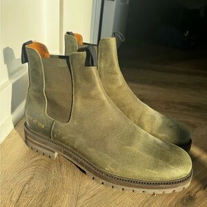 Common Projects Olive Chelsea Boots